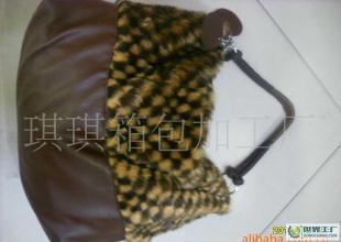 日韓女包,2010最新流行女包,秋冬時(shí)尚毛毛皮包_二手設(shè)備轉(zhuǎn)讓_世界工廠網(wǎng)中國產(chǎn)品信息庫